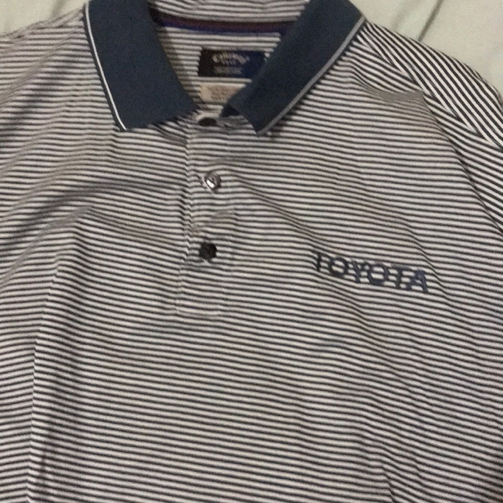 Toyota golf tee